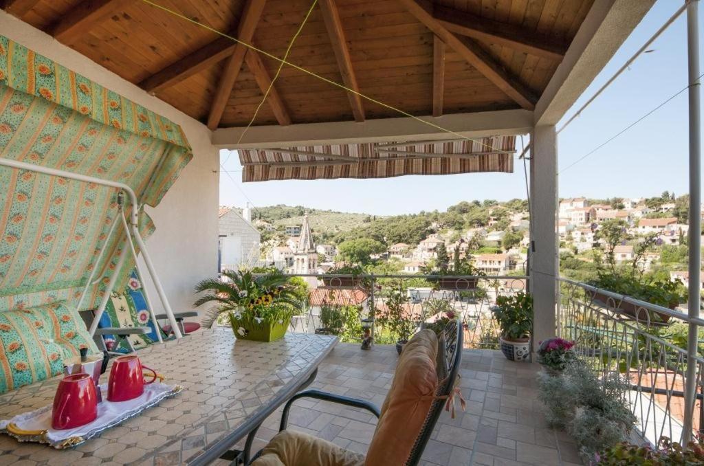 Apartments Gorana Splitska Chambre photo