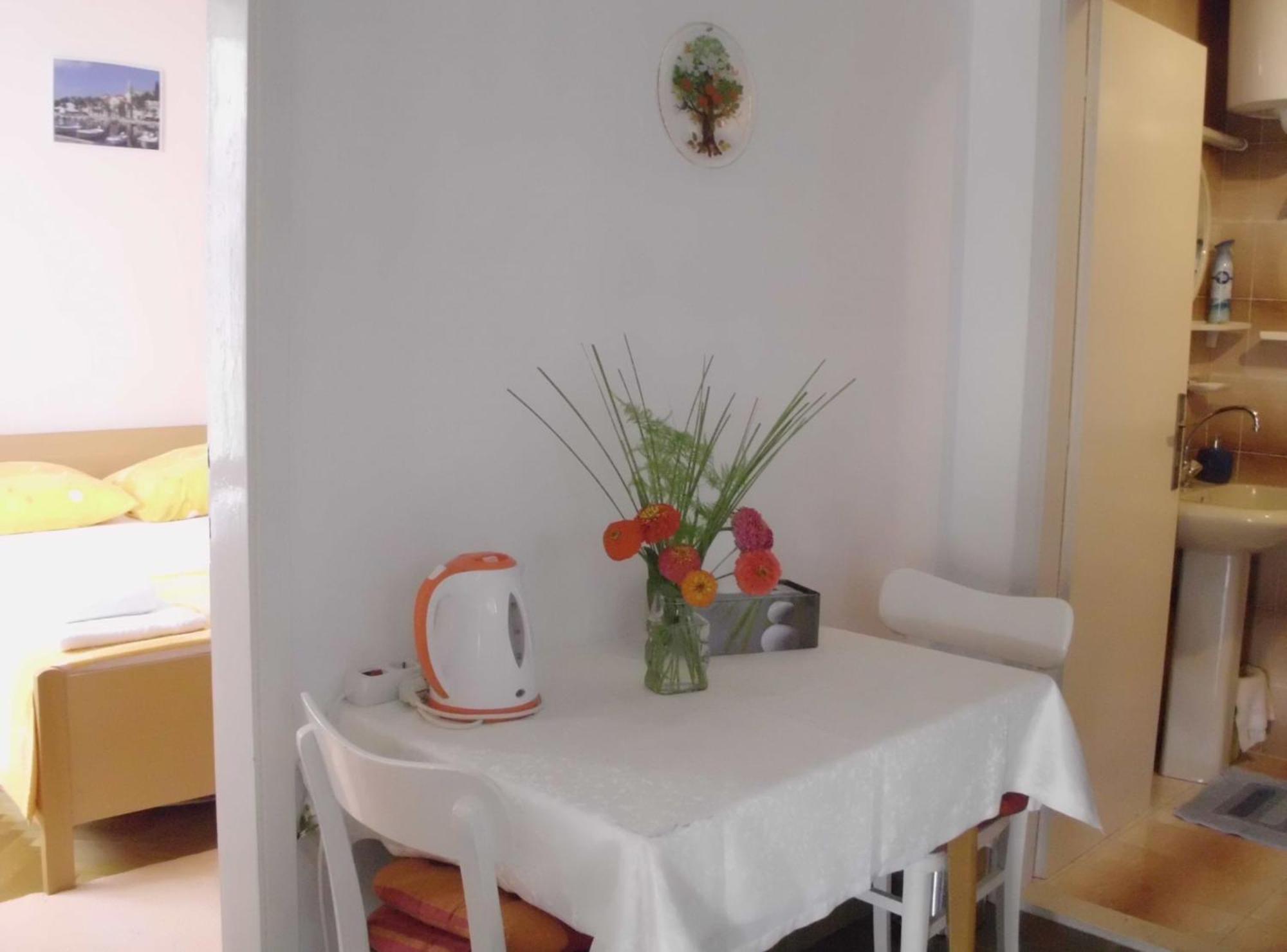 Apartments Gorana Splitska Extérieur photo