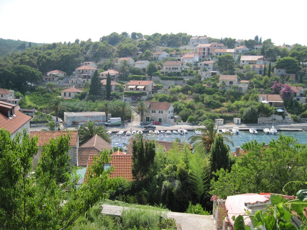 Apartments Gorana Splitska Extérieur photo