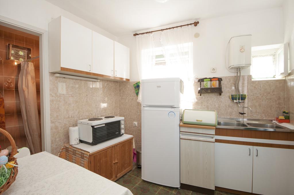 Apartments Gorana Splitska Extérieur photo